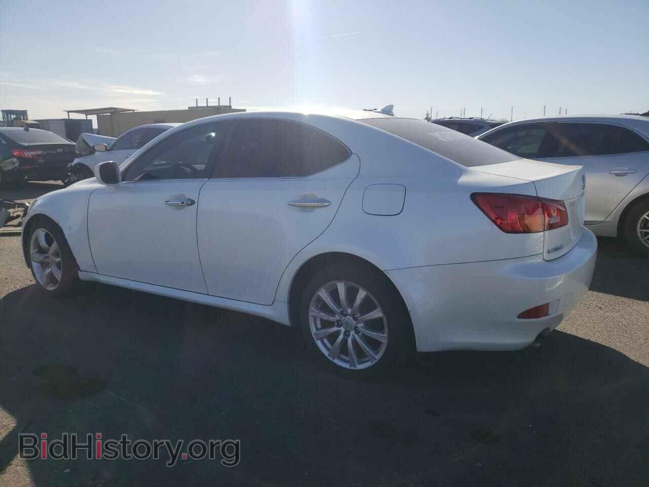 2007 LEXUS IS - VIN: JTHCK262372012636 - Фото 2