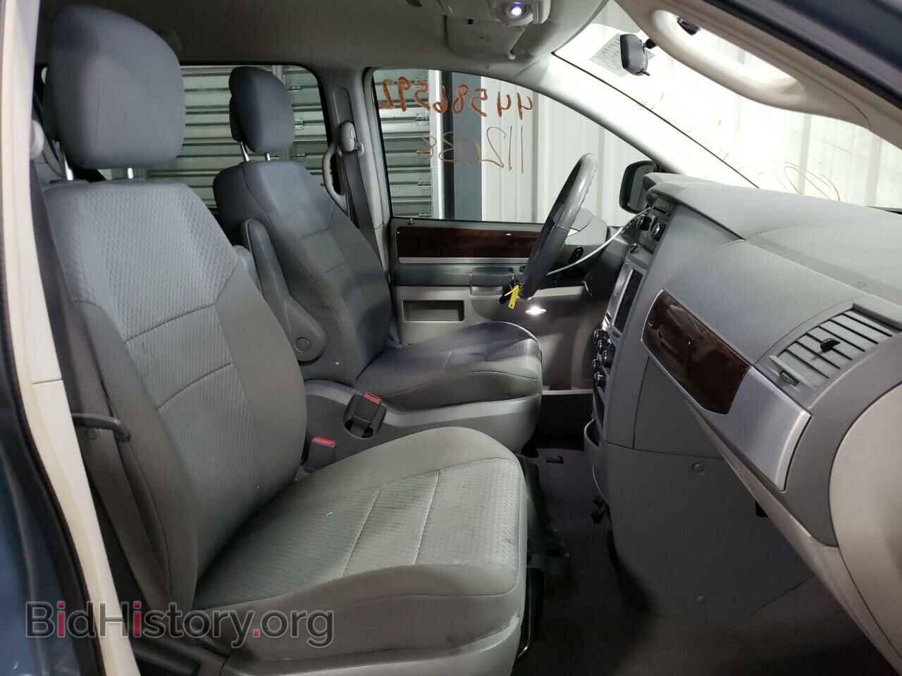 2010 CHRYSLER MINIVAN - VIN: 2A4RR5D17AR441381 - Фото 5