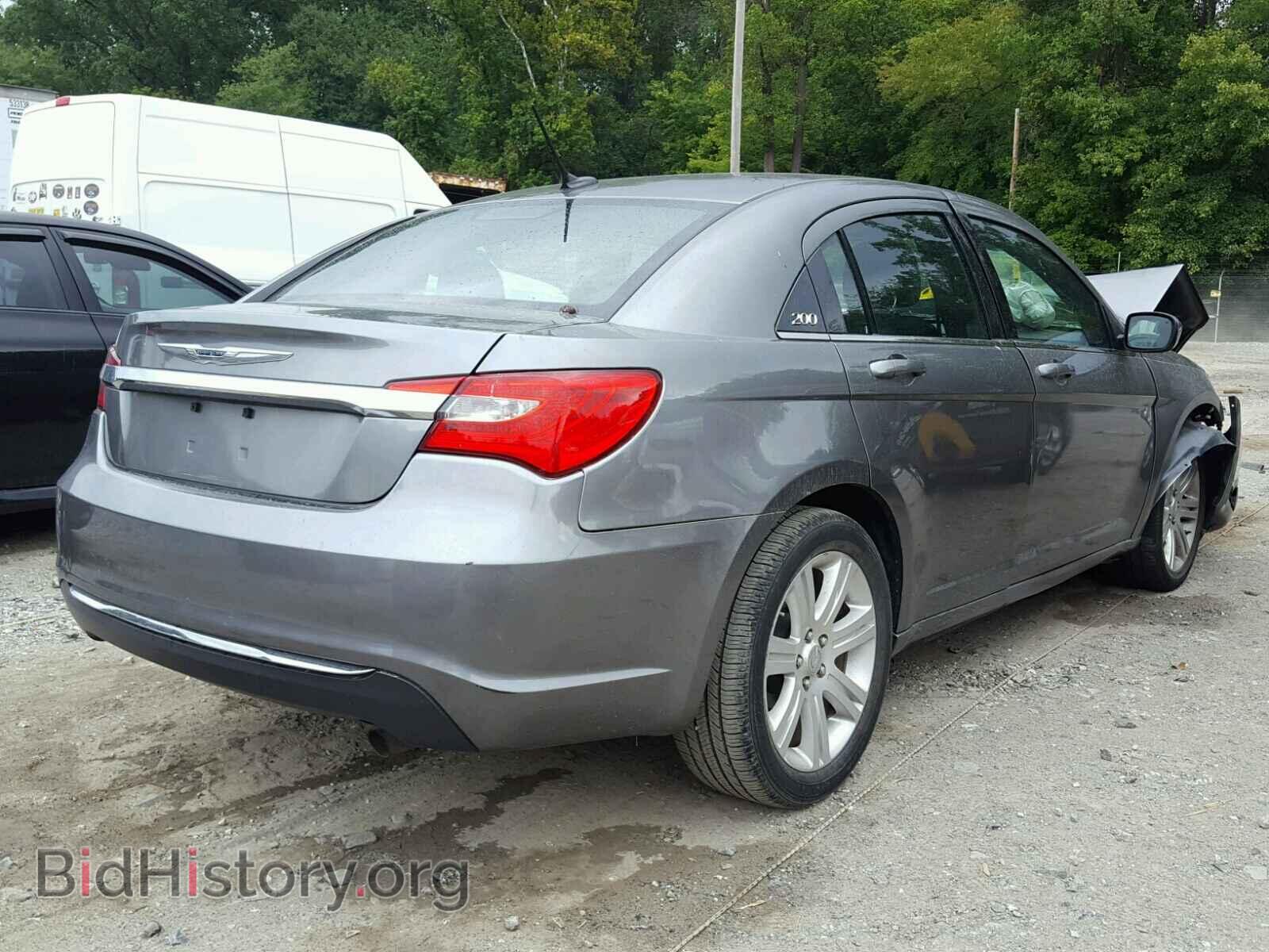 2013 CHRYSLER 200 - VIN: 1C3CCBAB9DN640835 - Фото 4
