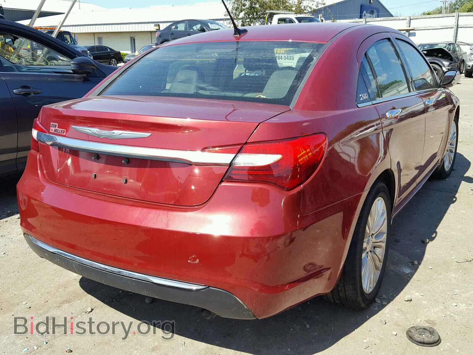 2011 CHRYSLER 200 - VIN: 1C3BC2FB7BN581950 - Photo 4