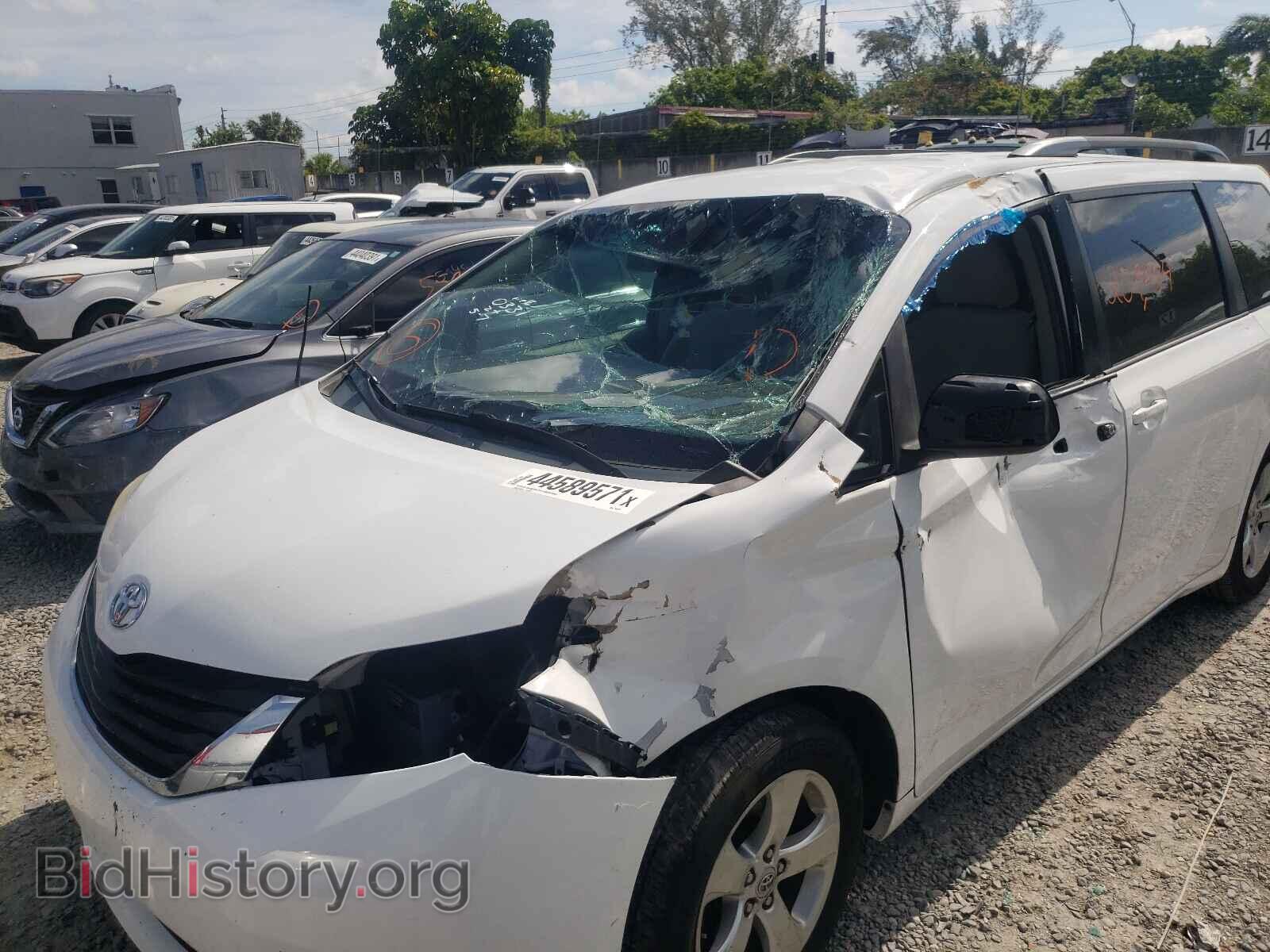 2012 TOYOTA SIENNA - VIN: 5TDKK3DC2CS260331 - Фото 9