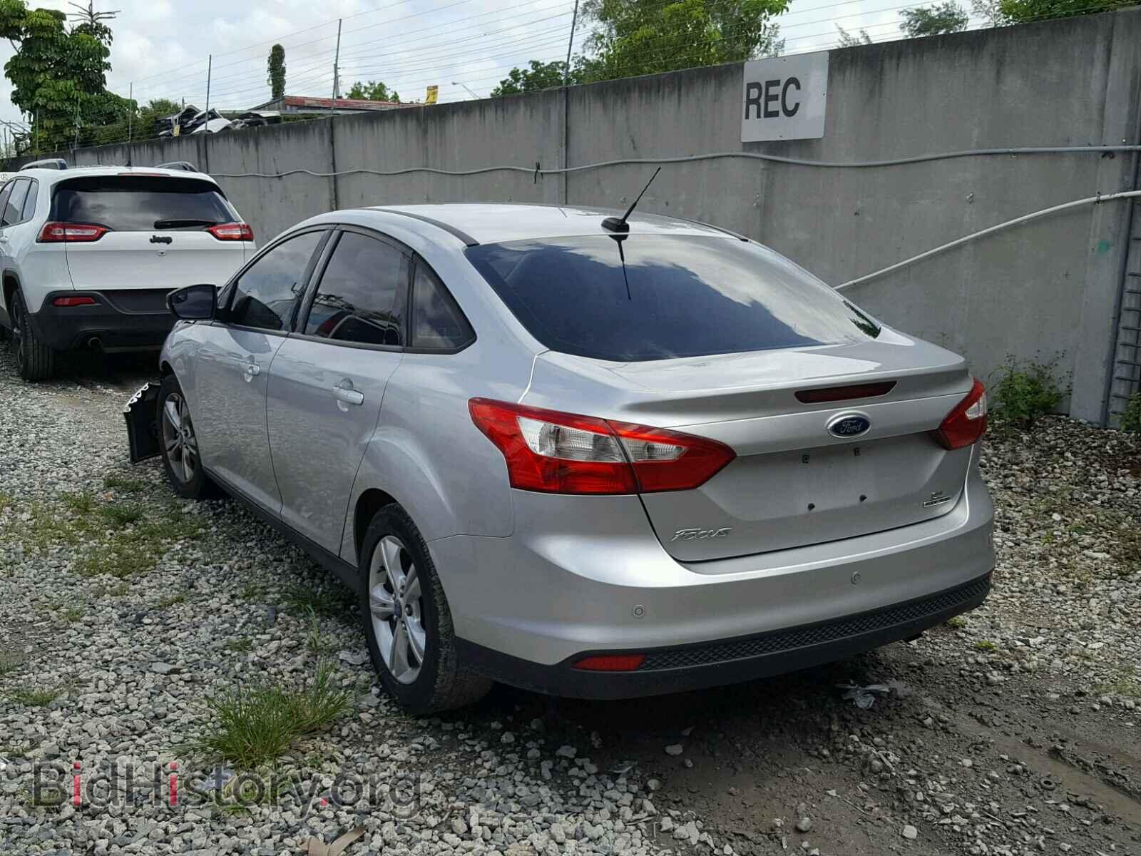 2013 FORD FOCUS - VIN: 1FADP3F2XDL267258 - Photo 3