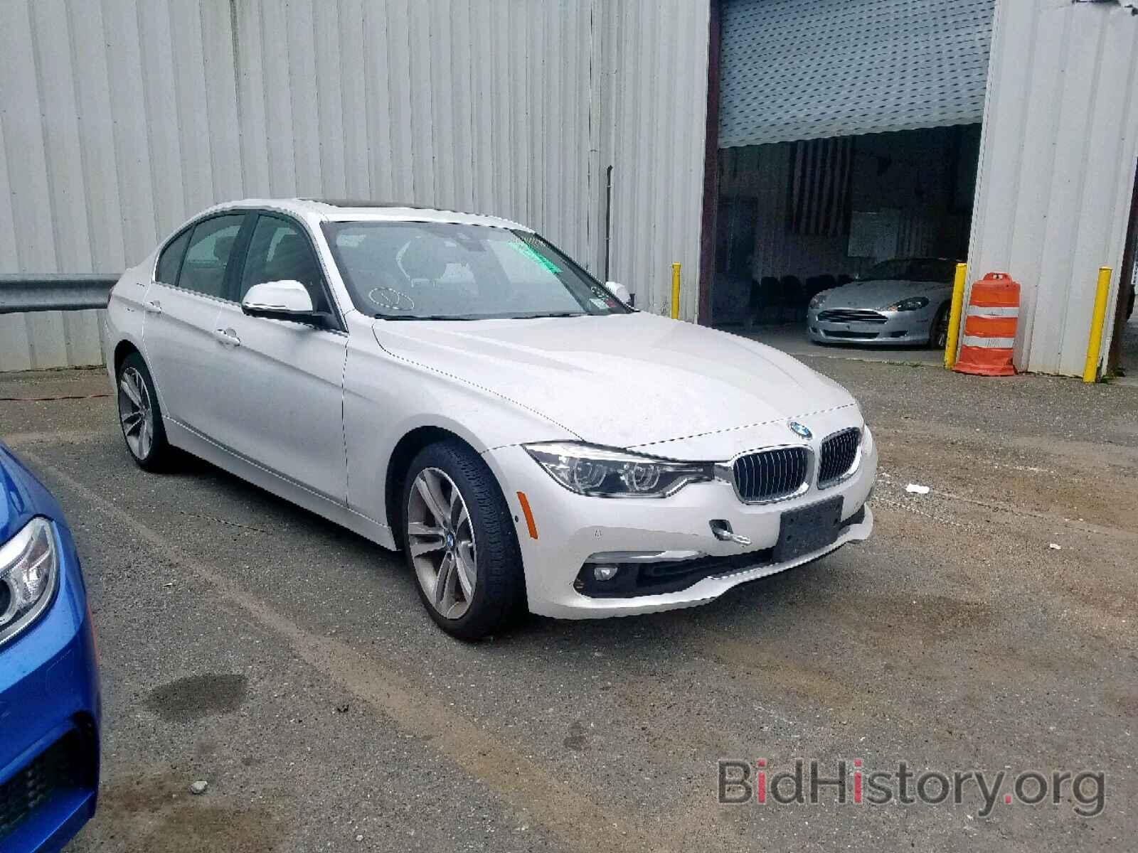 Photo WBA8B7G3XHNU37702 - BMW 3 SERIES 2017