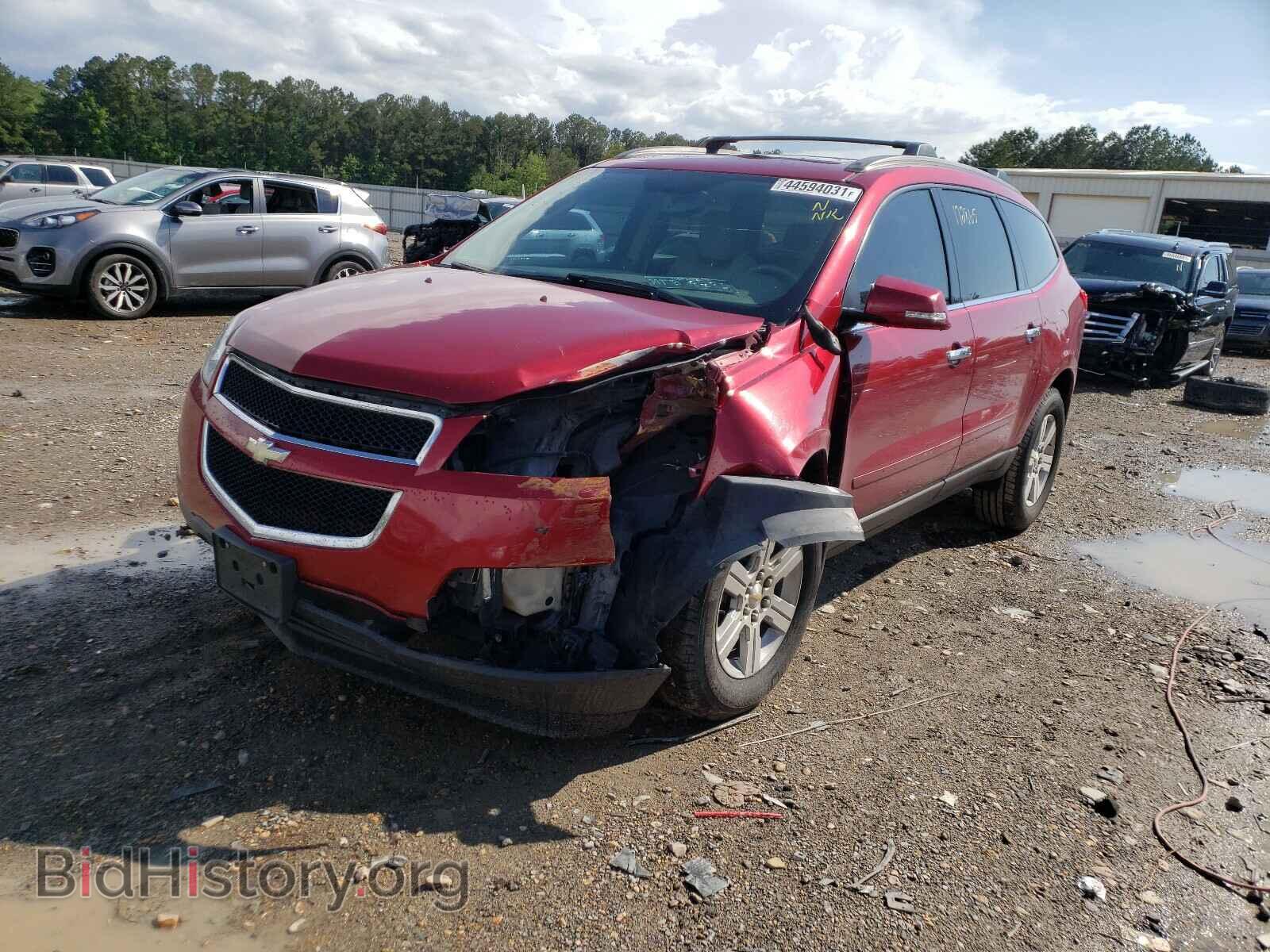 2012 CHEVROLET TRAVERSE - VIN: 1GNKRJED4CJ184123 - Фото 2