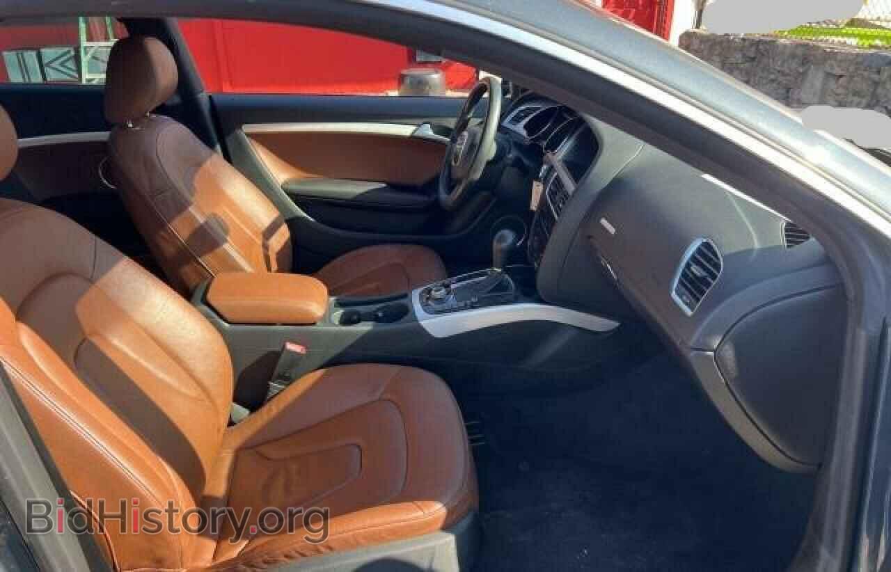 2011 AUDI A5 - VIN: WAULFAFR8BA066779 - Photo 5