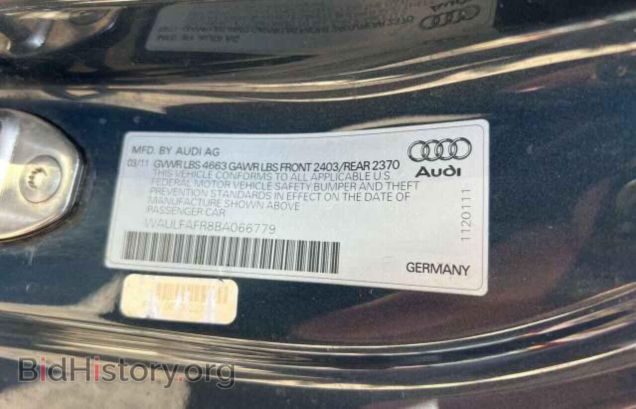 2011 AUDI A5 - VIN: WAULFAFR8BA066779 - Photo 10