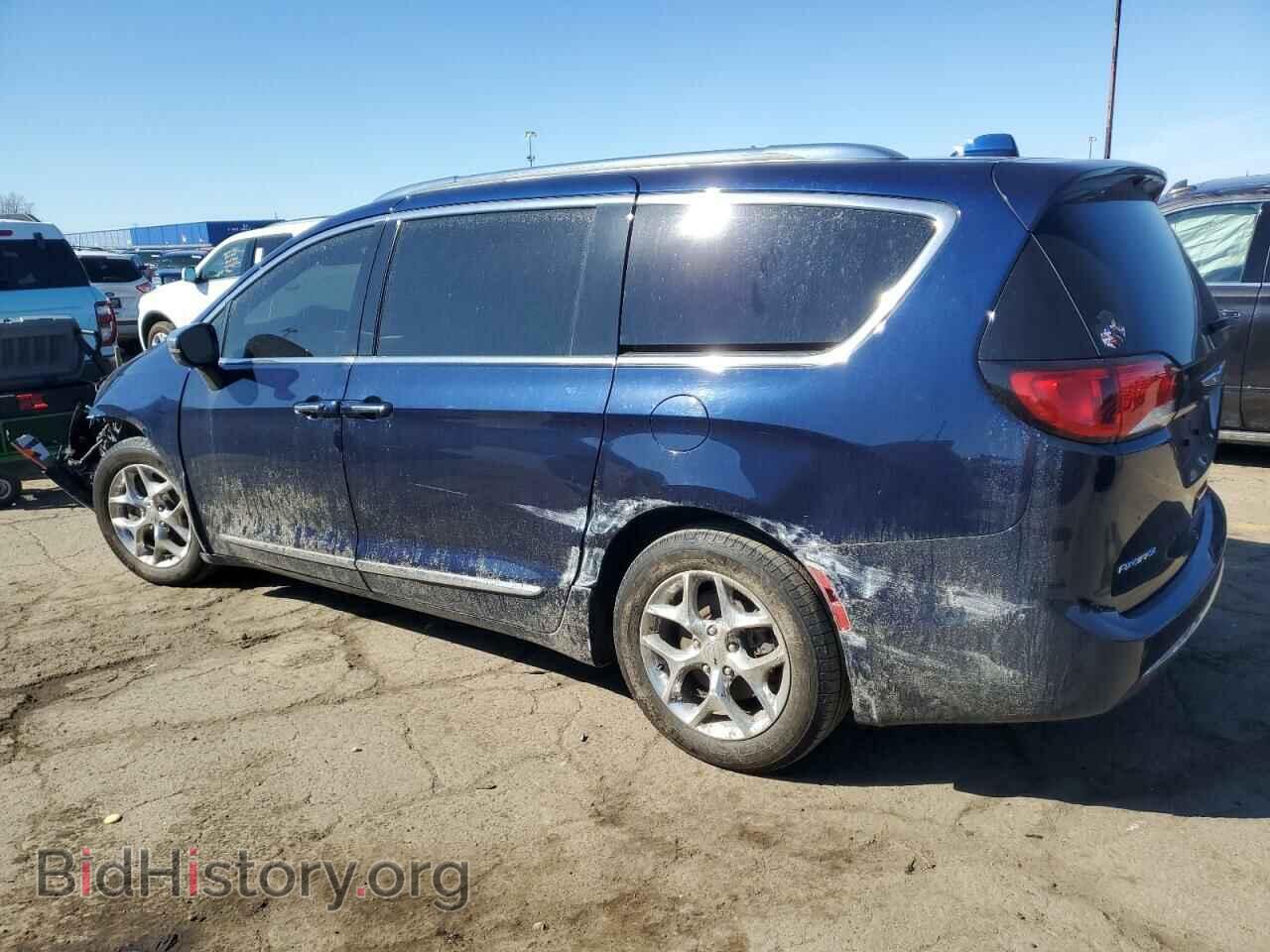2017 CHRYSLER PACIFICA - VIN: 2C4RC1GG6HR771054 - Photo 2