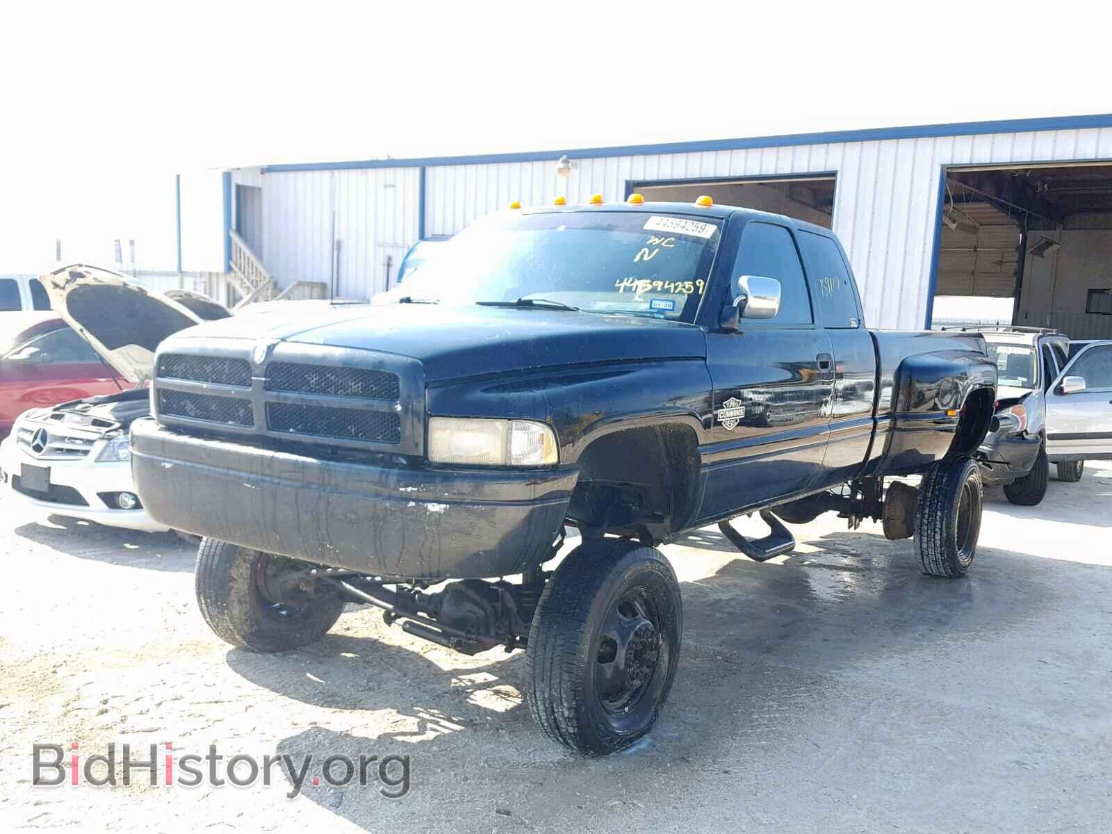 1997 DODGE RAM 3500 - VIN: 3B7MF33D0VM565367 - Фото 2