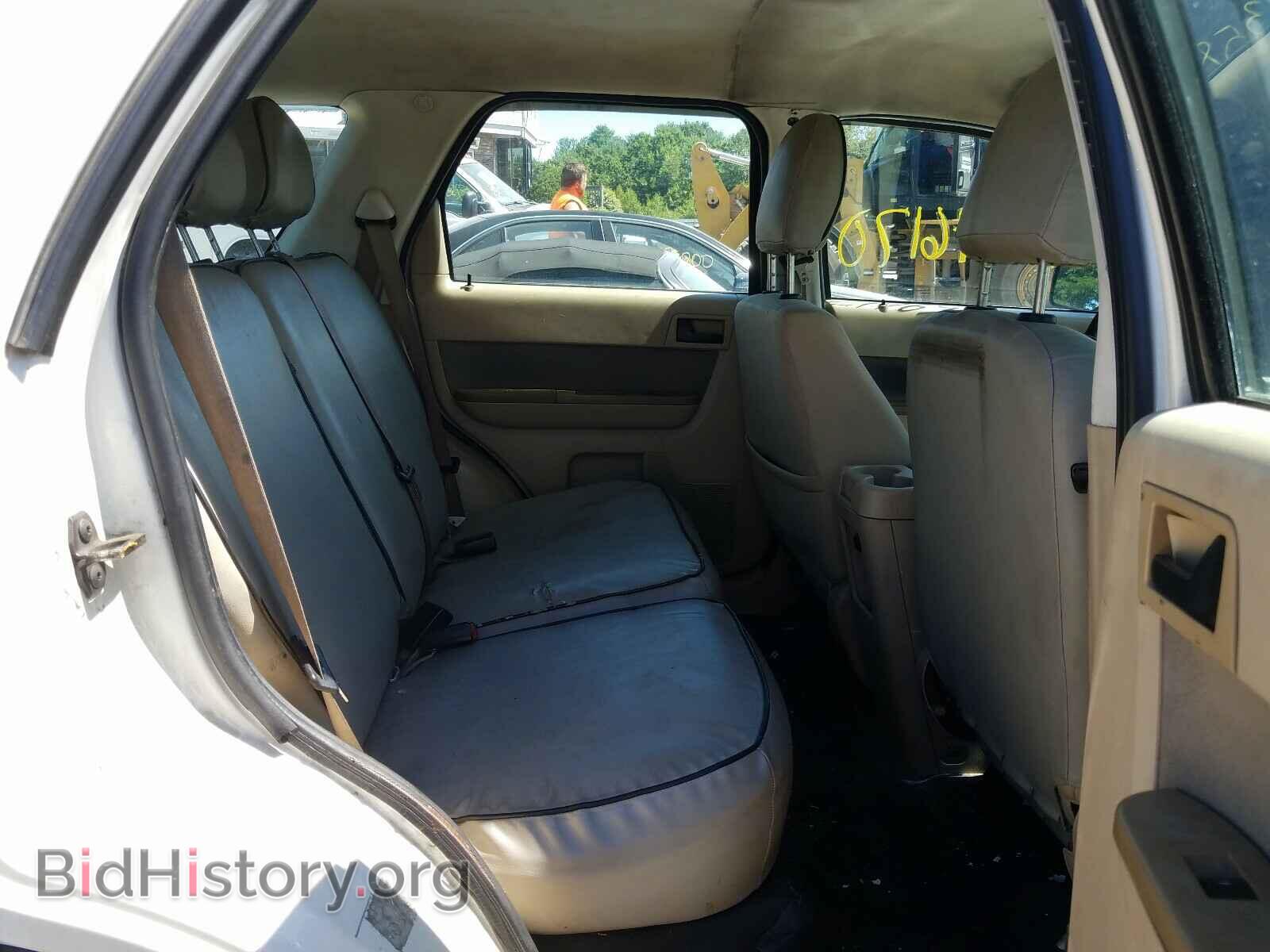 2011 FORD ESCAPE - VIN: 1FMCU0D77BKA02808 - Фото 6