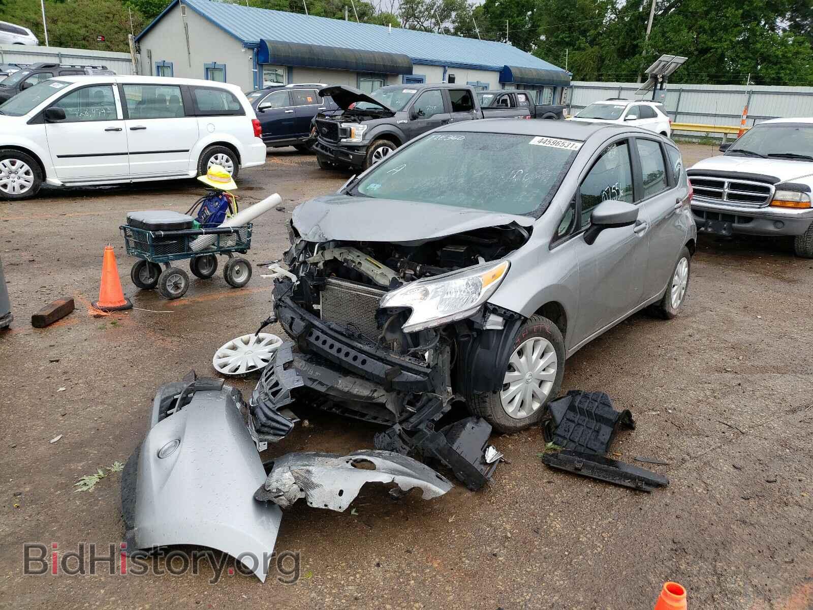 2015 NISSAN VERSA - VIN: 3N1CE2CP8FL412376 - Фото 2