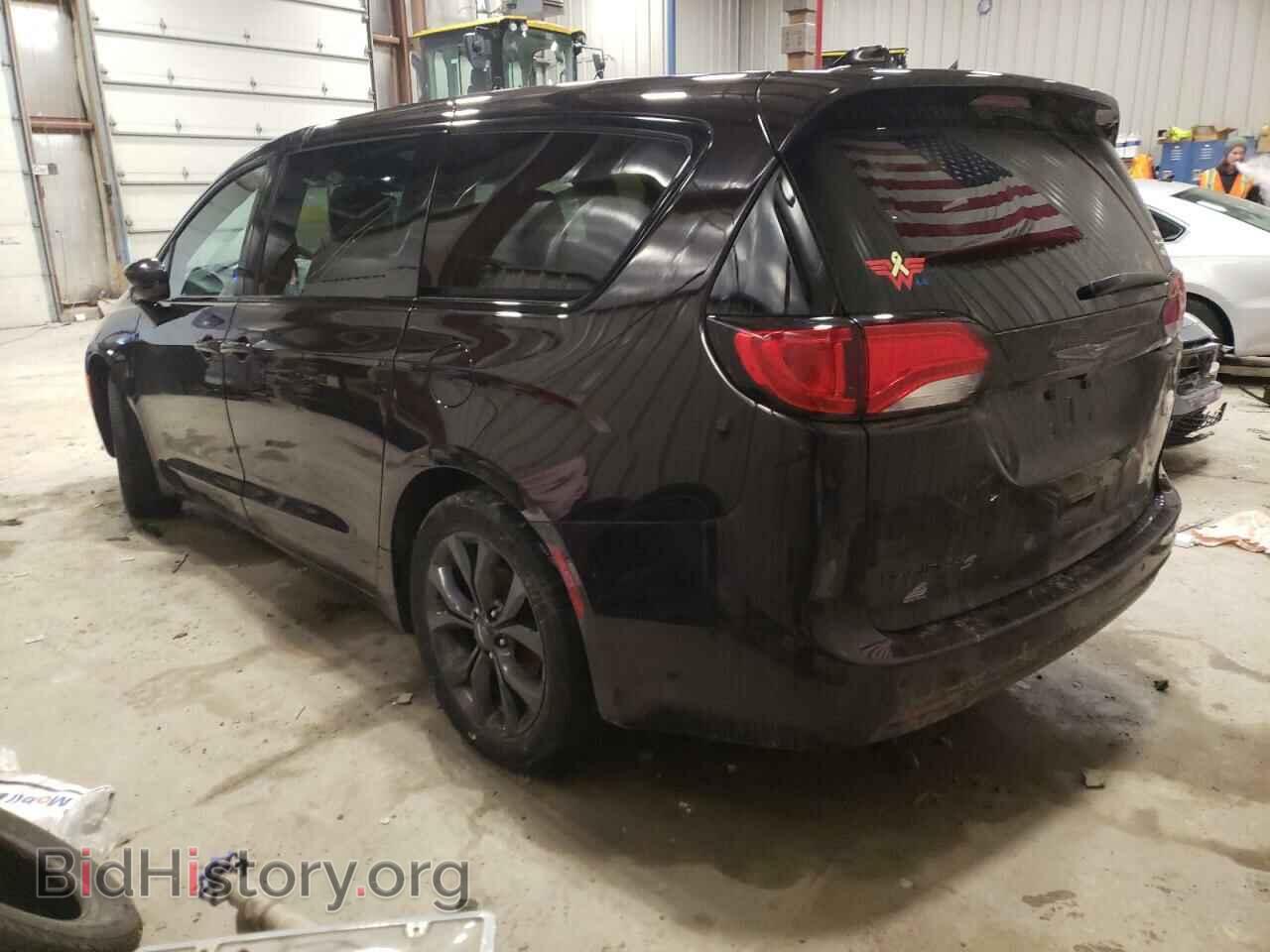 2019 CHRYSLER PACIFICA - VIN: 2C4RC1FG9KR574002 - Фото 2