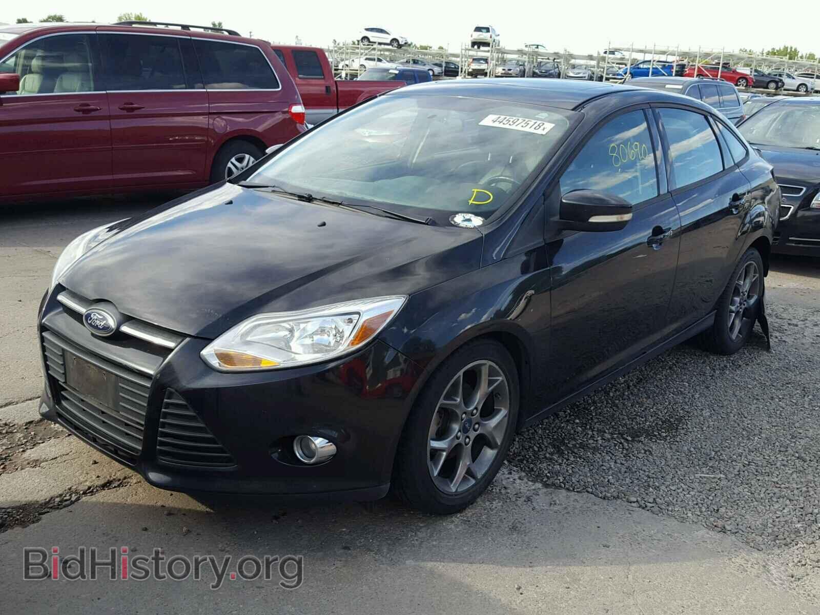 2013 FORD FOCUS - VIN: 1FADP3F27DL117821 - Photo 2