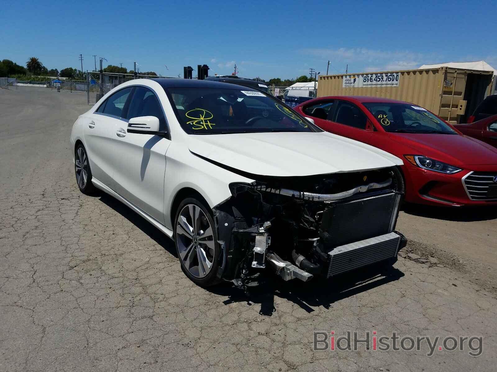 Photo WDDSJ4EB2JN557803 - MERCEDES-BENZ C CLASS 2018