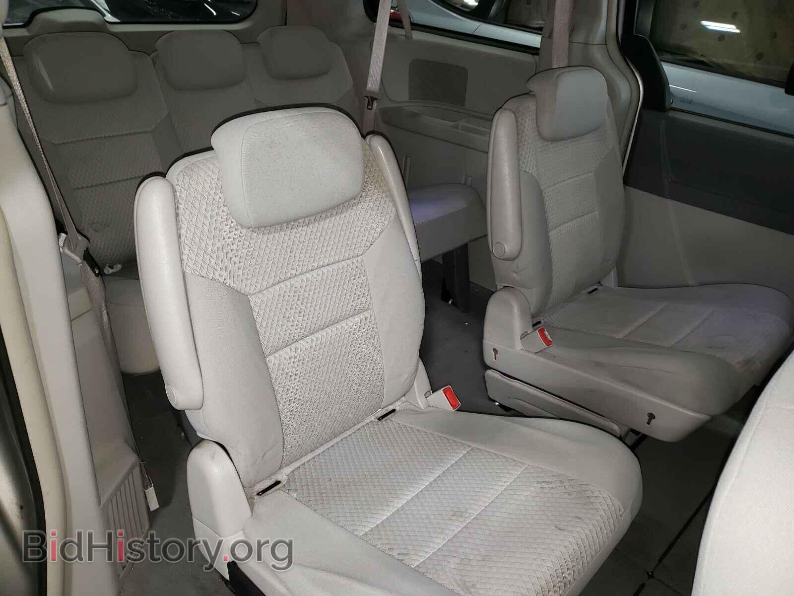 2010 CHRYSLER MINIVAN - VIN: 2A4RR5D10AR183351 - Фото 6