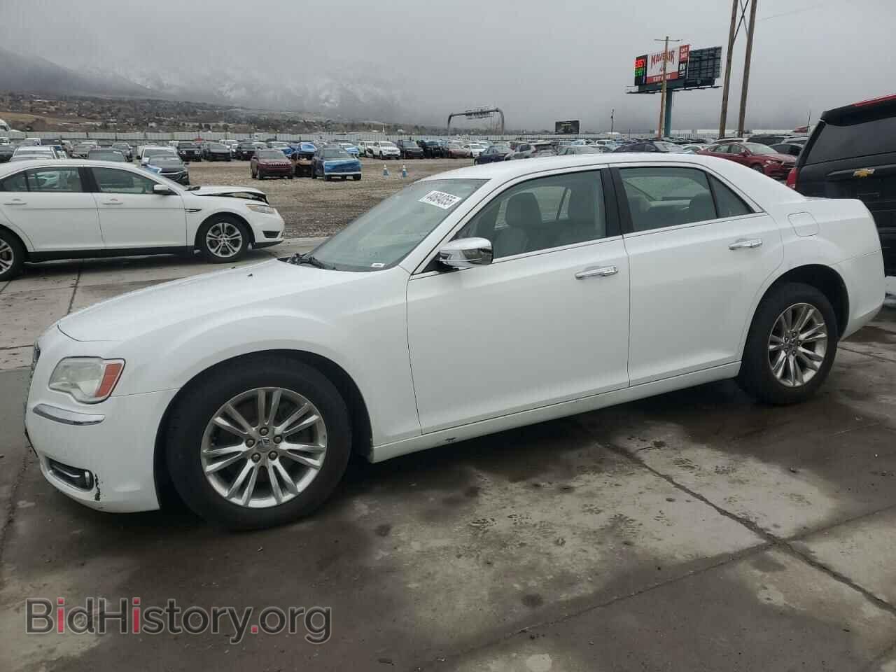 Фотография 2C3CCAET2DH556023 - CHRYSLER 300 2013