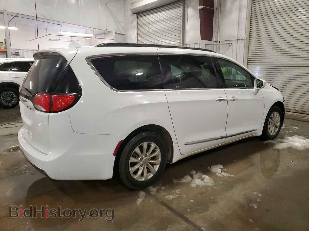2017 CHRYSLER PACIFICA - VIN: 2C4RC1BG5HR621914 - Photo 3