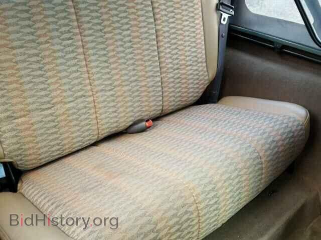 2000 JEEP WRANGLER - VIN: 1J4FA29P2YP766067 - Фото 6