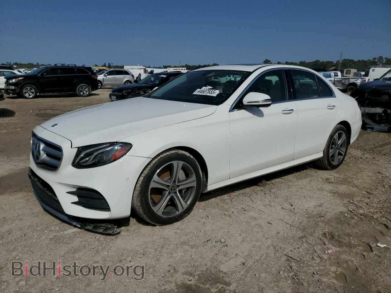Photo WDDZF8DBXLA747304 - MERCEDES-BENZ E-CLASS 2020