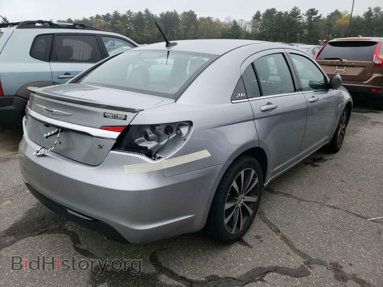 2013 CHRYSLER 200 - VIN: 1C3CCBBG0DN699511 - Фото 4