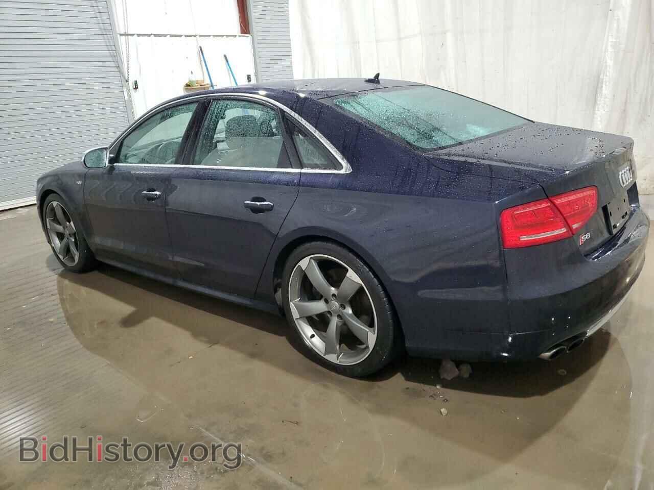 2014 AUDI S8 - VIN: WAUD2AFD2EN003775 - Фото 2