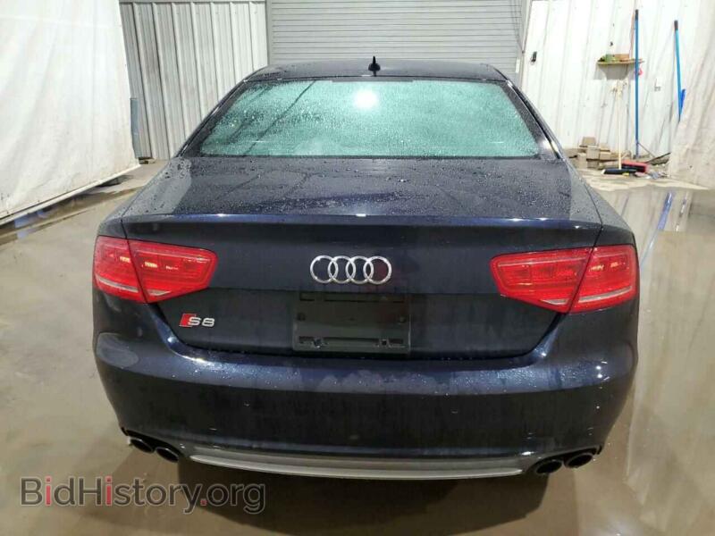 2014 Audi S8 (VIN WAUD2AFD2EN003775) — photo 6 of 13