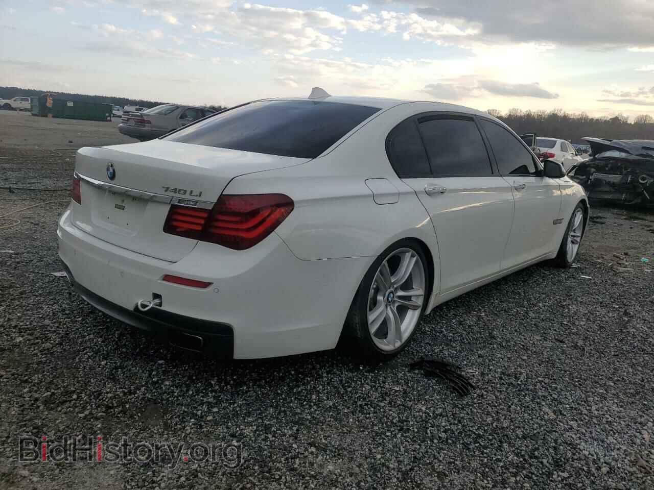 2013 BMW 7 SERIES - VIN: WBAYE4C52DDW22629 - Фото 3