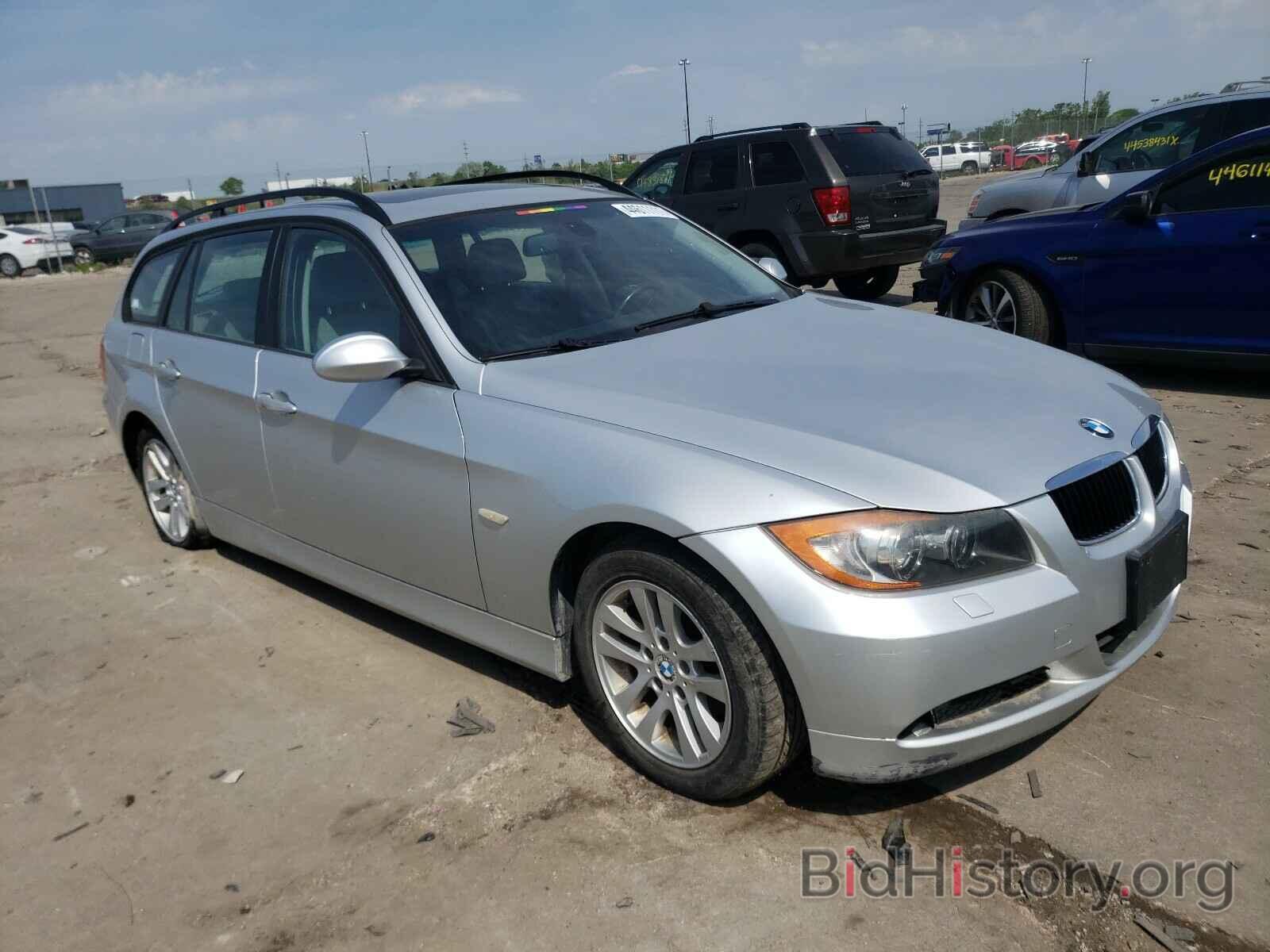 Фотография WBAVT73577FZ35517 - BMW 3 SERIES 2007