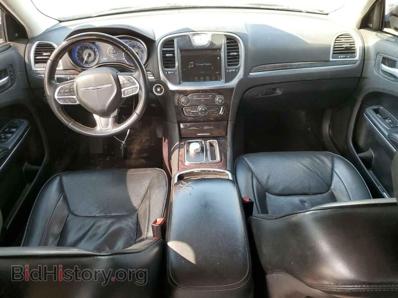 2017 CHRYSLER 300 - VIN: 2C3CCAEG0HH564761 - Фото 8