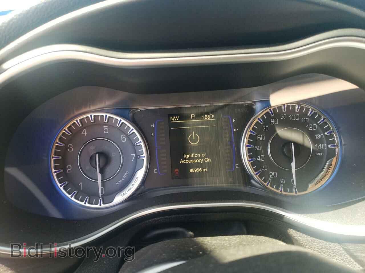 2015 CHRYSLER 200 - VIN: 1C3CCCAB5FN588564 - Фото 9