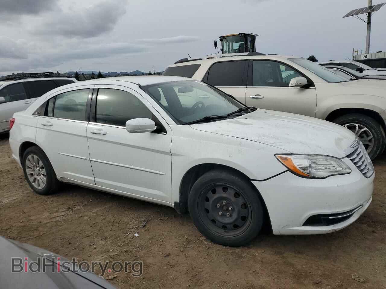 2012 CHRYSLER 200 - VIN: 1C3CCBAB7CN202250 - Фото 4