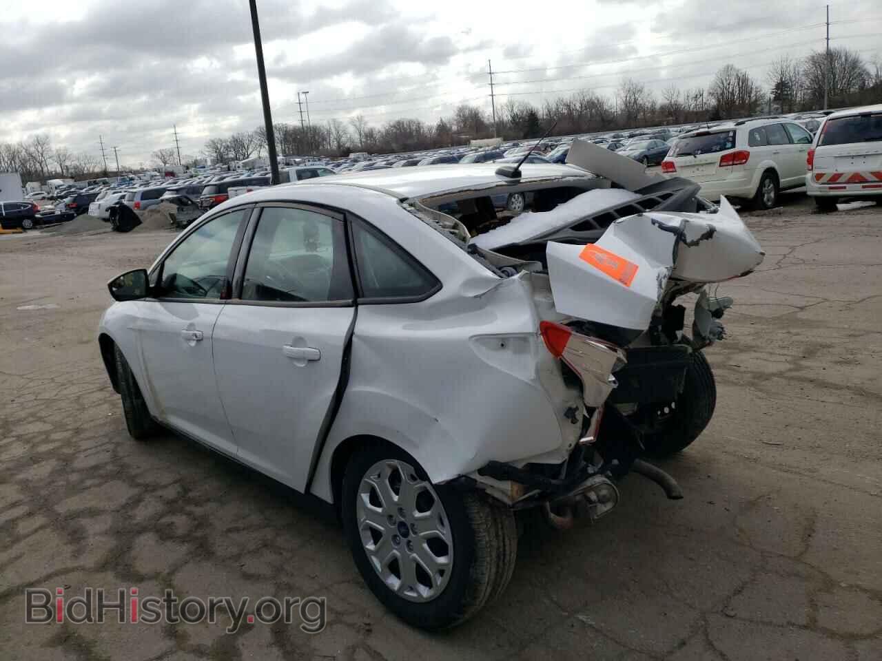 2012 FORD FOCUS - VIN: 1FAHP3F25CL131975 - Фото 2
