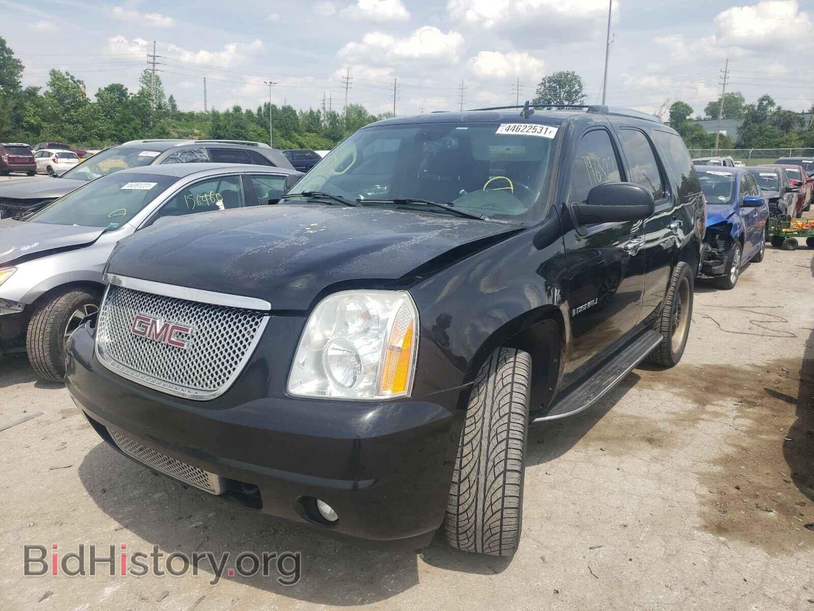 2007 GMC YUKON - VIN: 1GKFK638X7J367134 - Фото 2