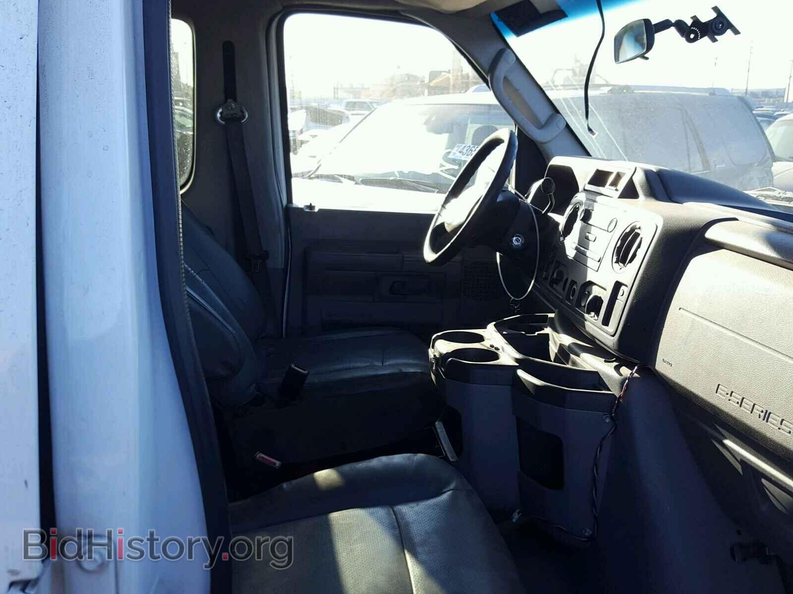 2011 FORD ECONOLINE - VIN: 1FBNE3BL7BDA70403 - Фото 5