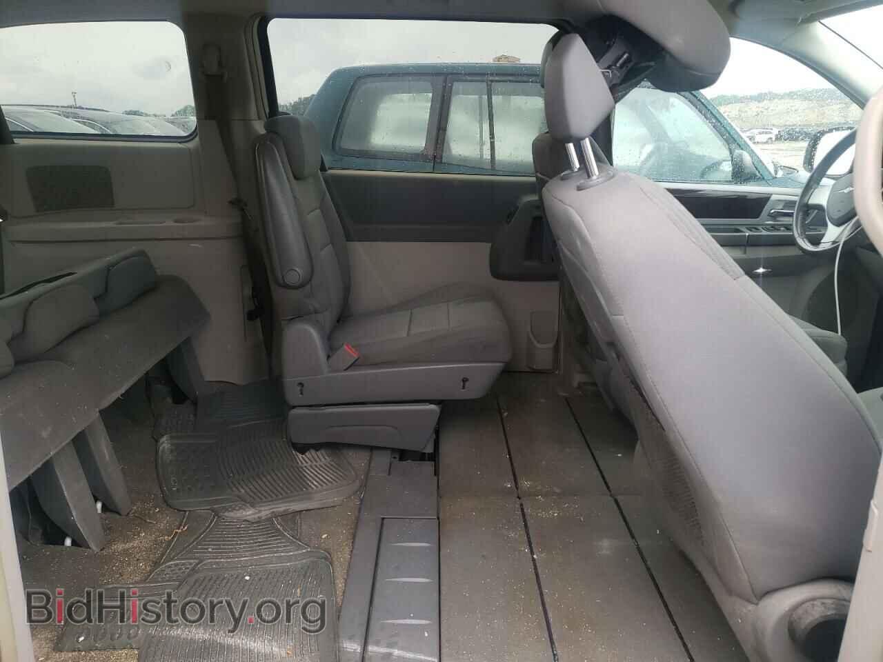 2010 CHRYSLER MINIVAN - VIN: 2A4RR5D12AR309015 - Фото 6