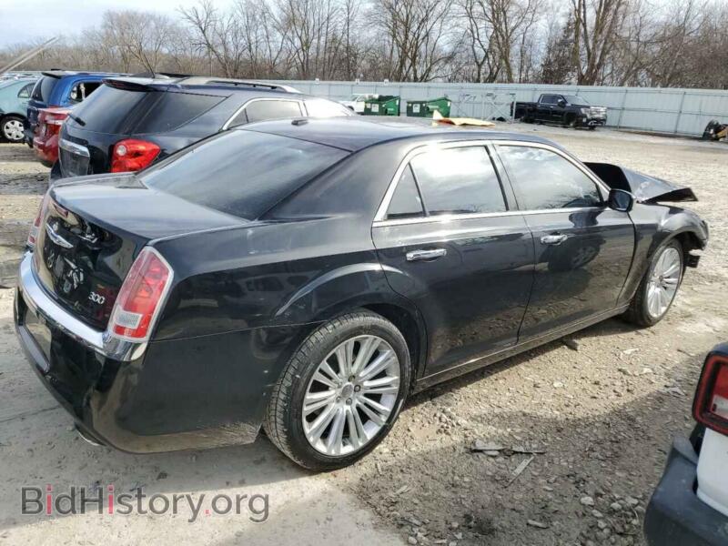 2012 Chrysler 300 (VIN 2C3CCACG0CH136278) — photo 3 of 13