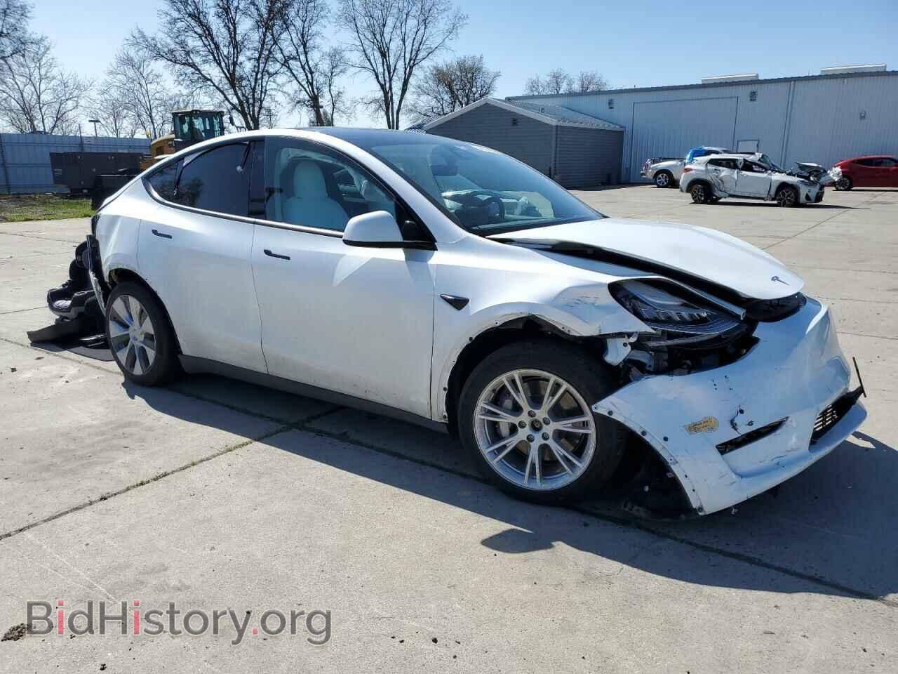 2022 TESLA MODEL Y - VIN: 7SAYGAEE3NF402843 - Фото 4