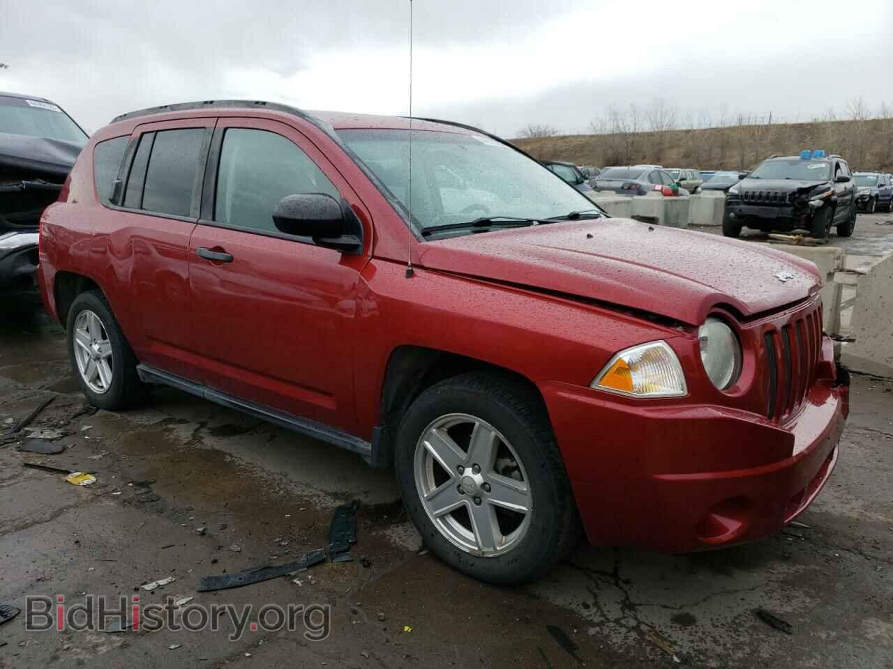 2007 JEEP COMPASS - VIN: 1J8FF47WX7D142927 - Фото 4