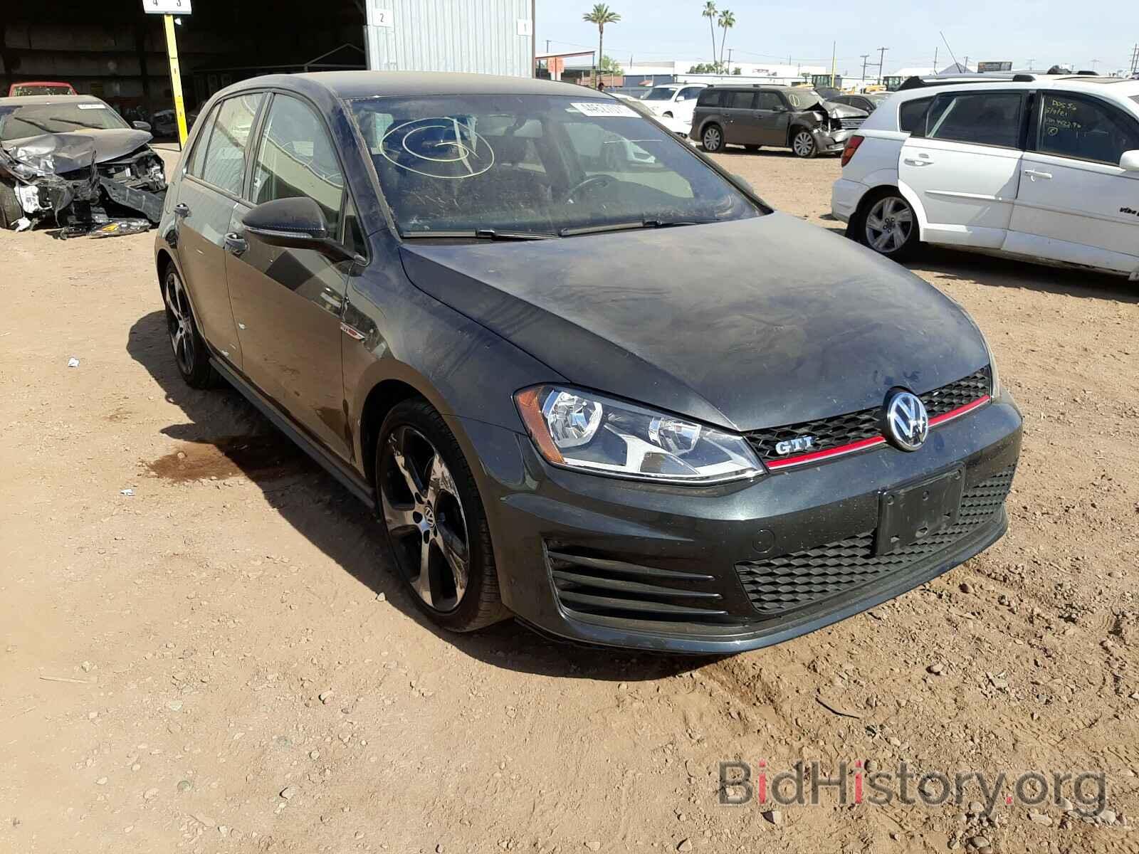 Photo 3VW5T7AU6HM065710 - VOLKSWAGEN GTI 2017