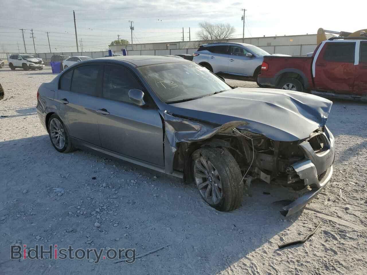 2011 BMW 3 SERIES - VIN: WBAPH5C58BA443745 - Фото 4
