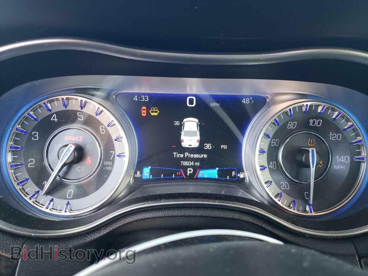 2017 CHRYSLER 300 - VIN: 2C3CCAEG2HH567855 - Фото 9