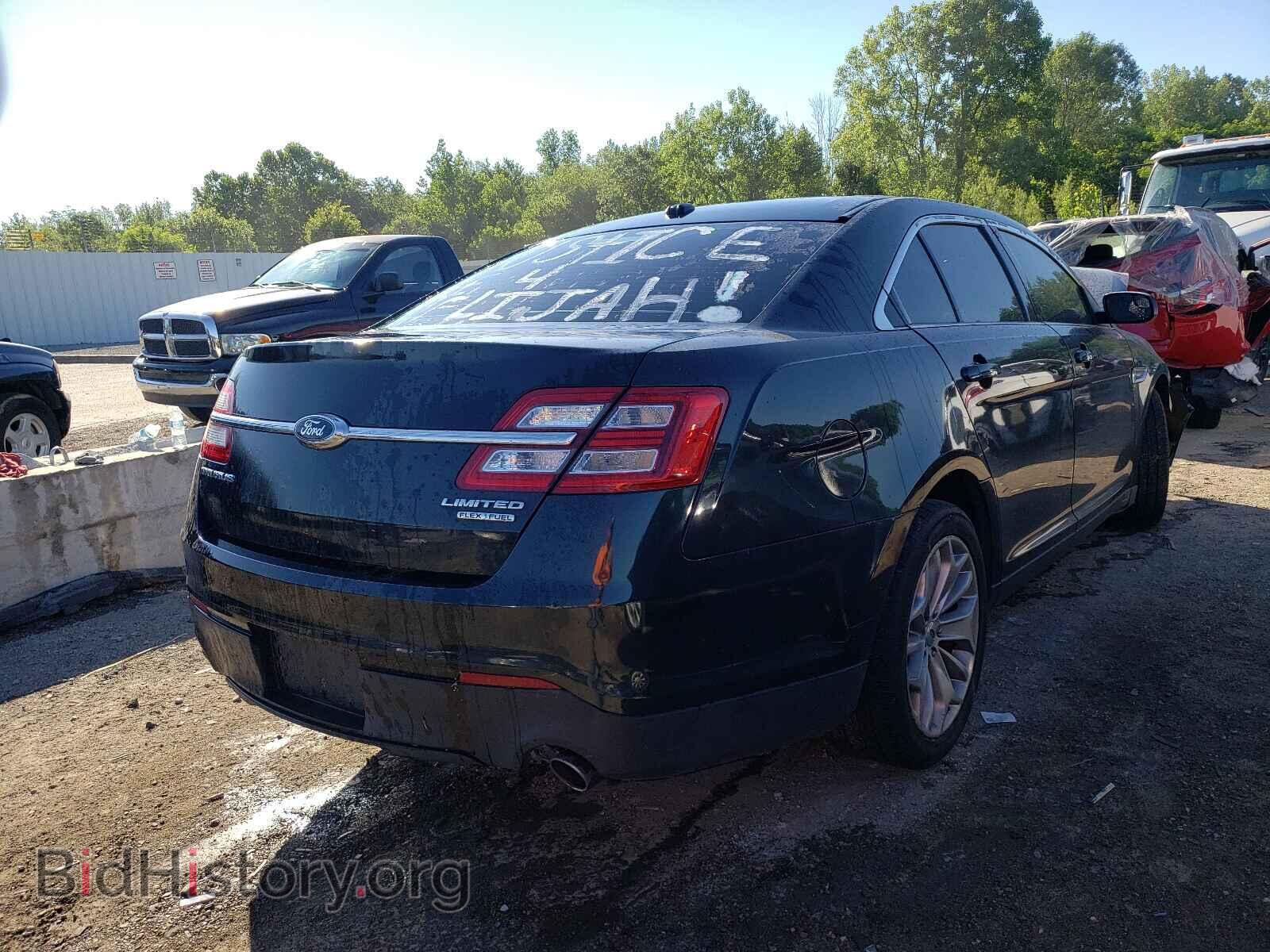 2014 FORD TAURUS - VIN: 1FAHP2F82EG161946 - Photo 4