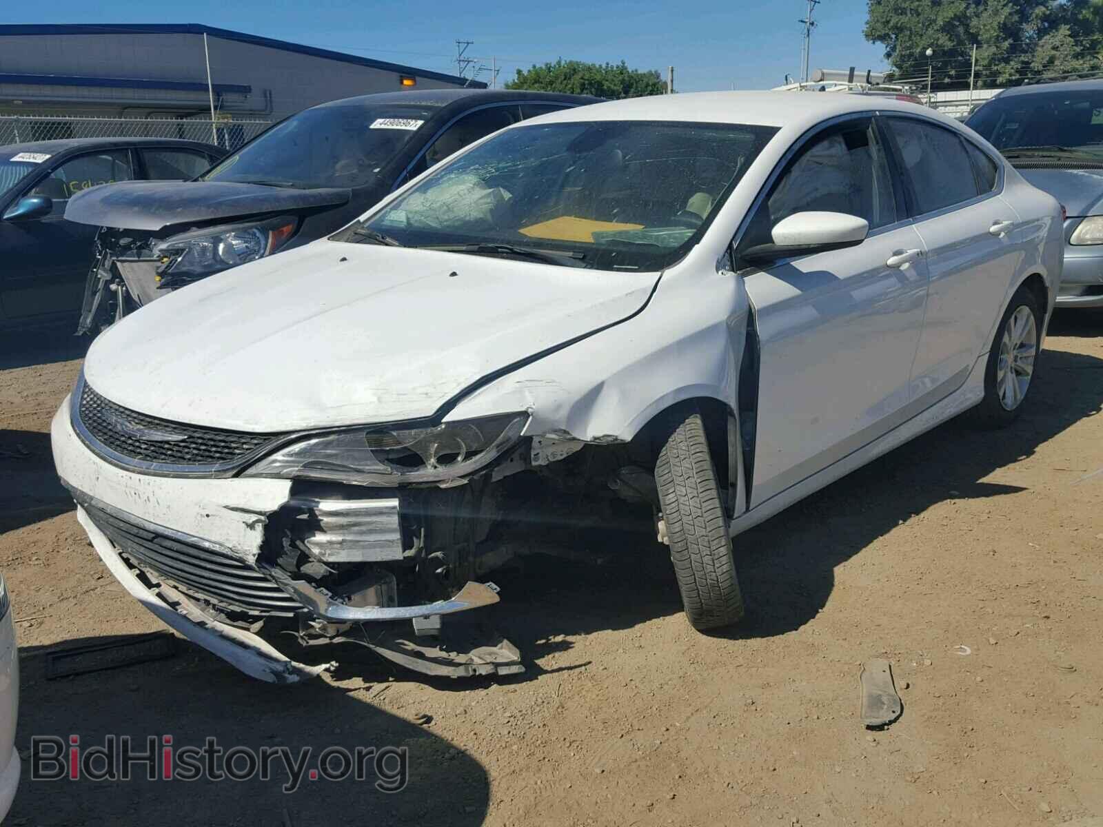 2015 CHRYSLER 200 - VIN: 1C3CCCAB6FN576097 - Photo 2