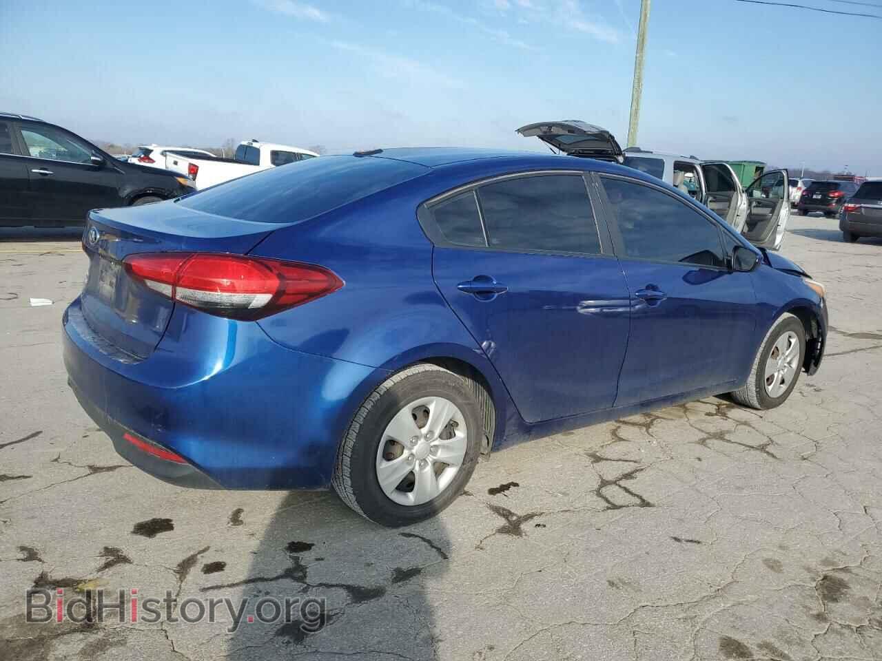 2017 KIA FORTE - VIN: 3KPFK4A76HE139107 - Фото 3