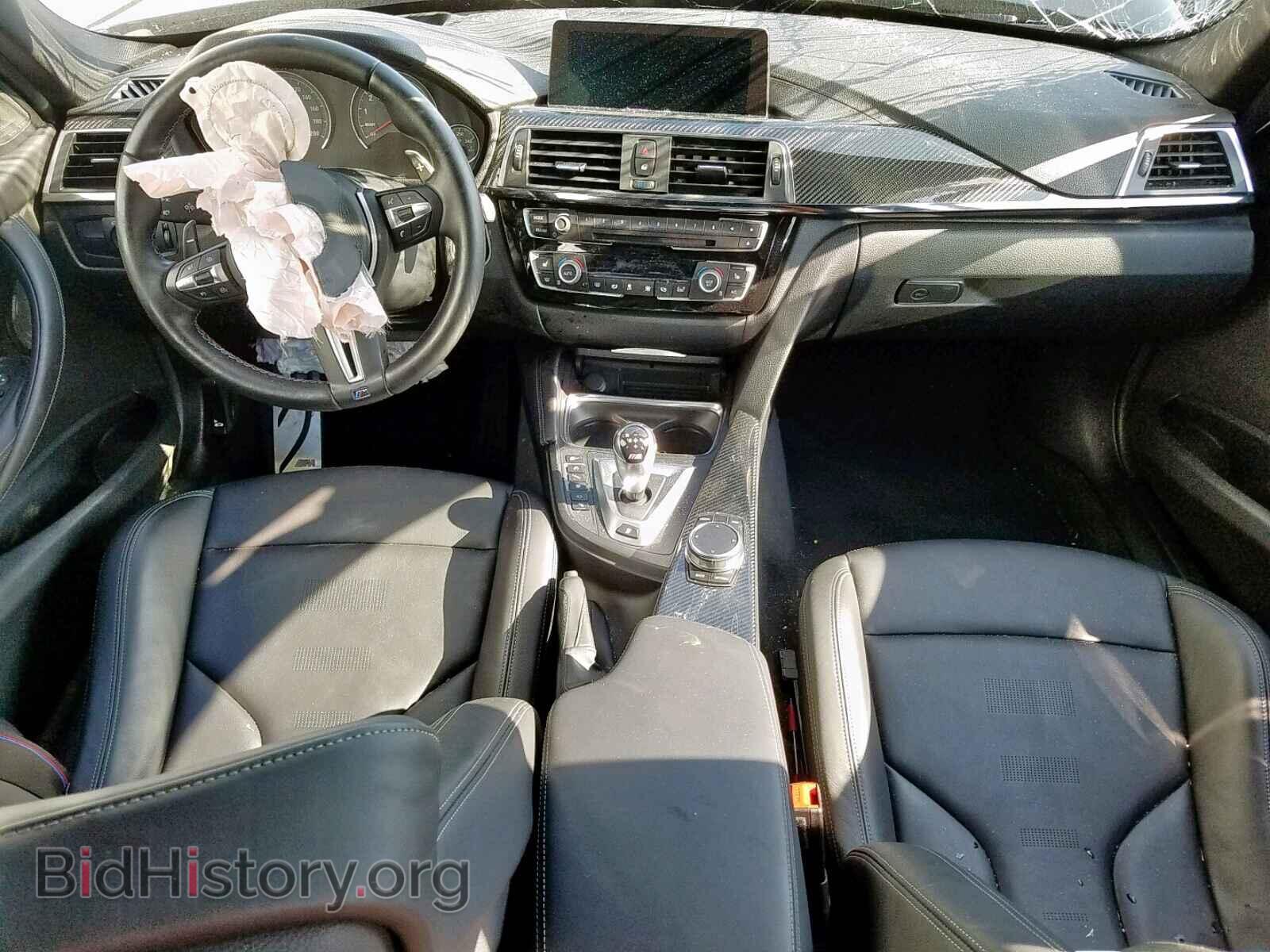 2018 BMW M3 - VIN: WBS8M9C59J5L00927 - Photo 9