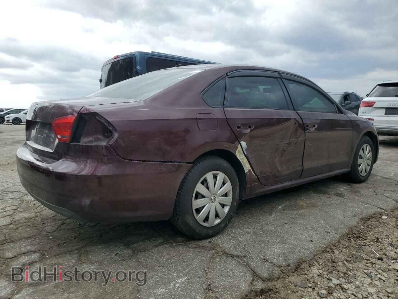 2013 VOLKSWAGEN PASSAT - VIN: 1VWAP7A31DC117864 - Фото 3