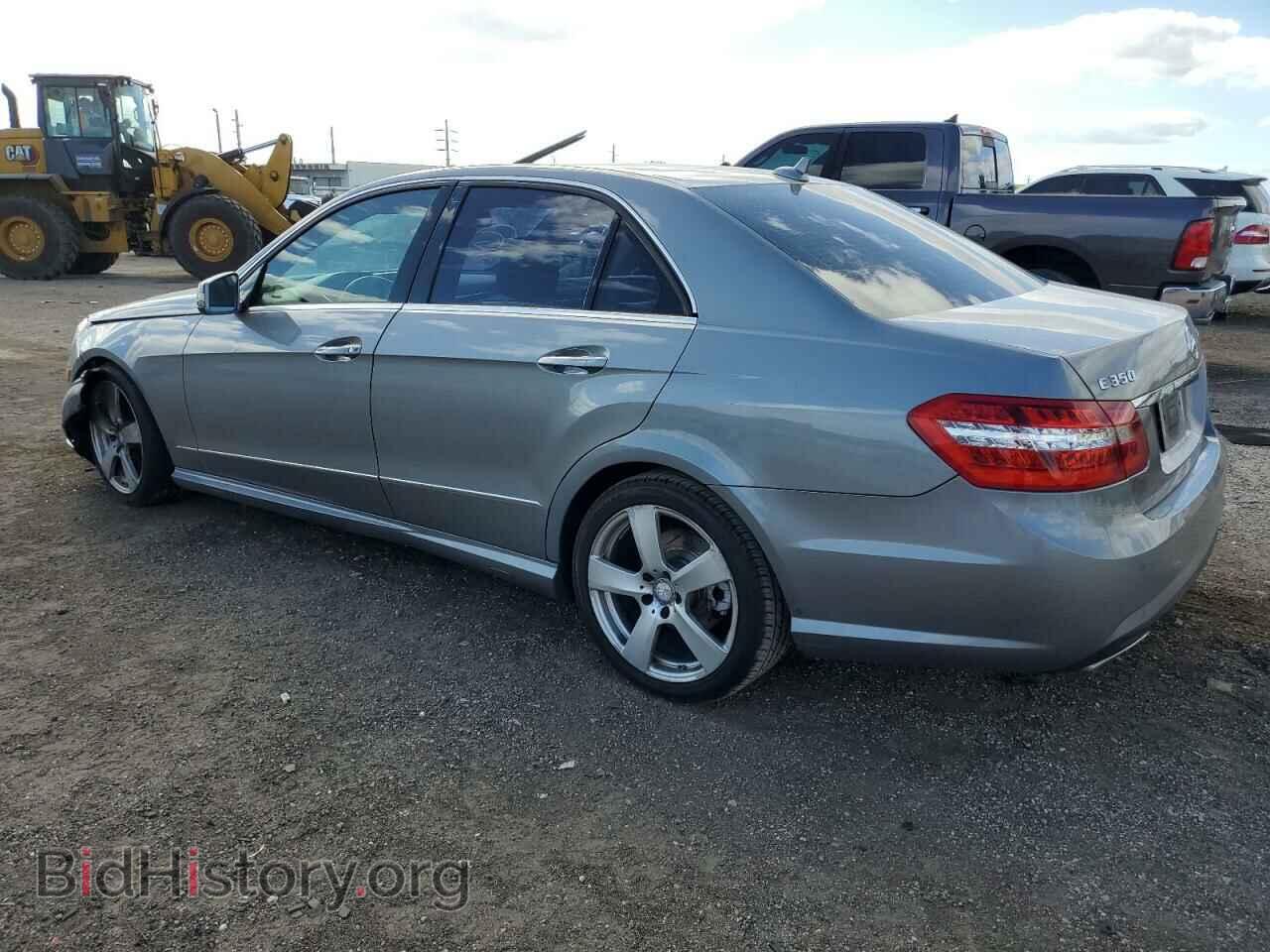 2011 MERCEDES-BENZ E-CLASS - VIN: WDDHF8HB1BA386761 - Фото 2