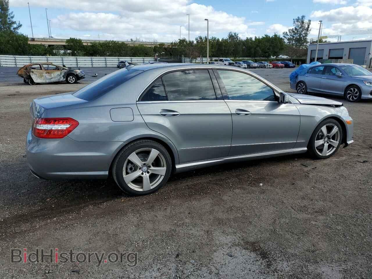 2011 MERCEDES-BENZ E-CLASS - VIN: WDDHF8HB1BA386761 - Фото 3