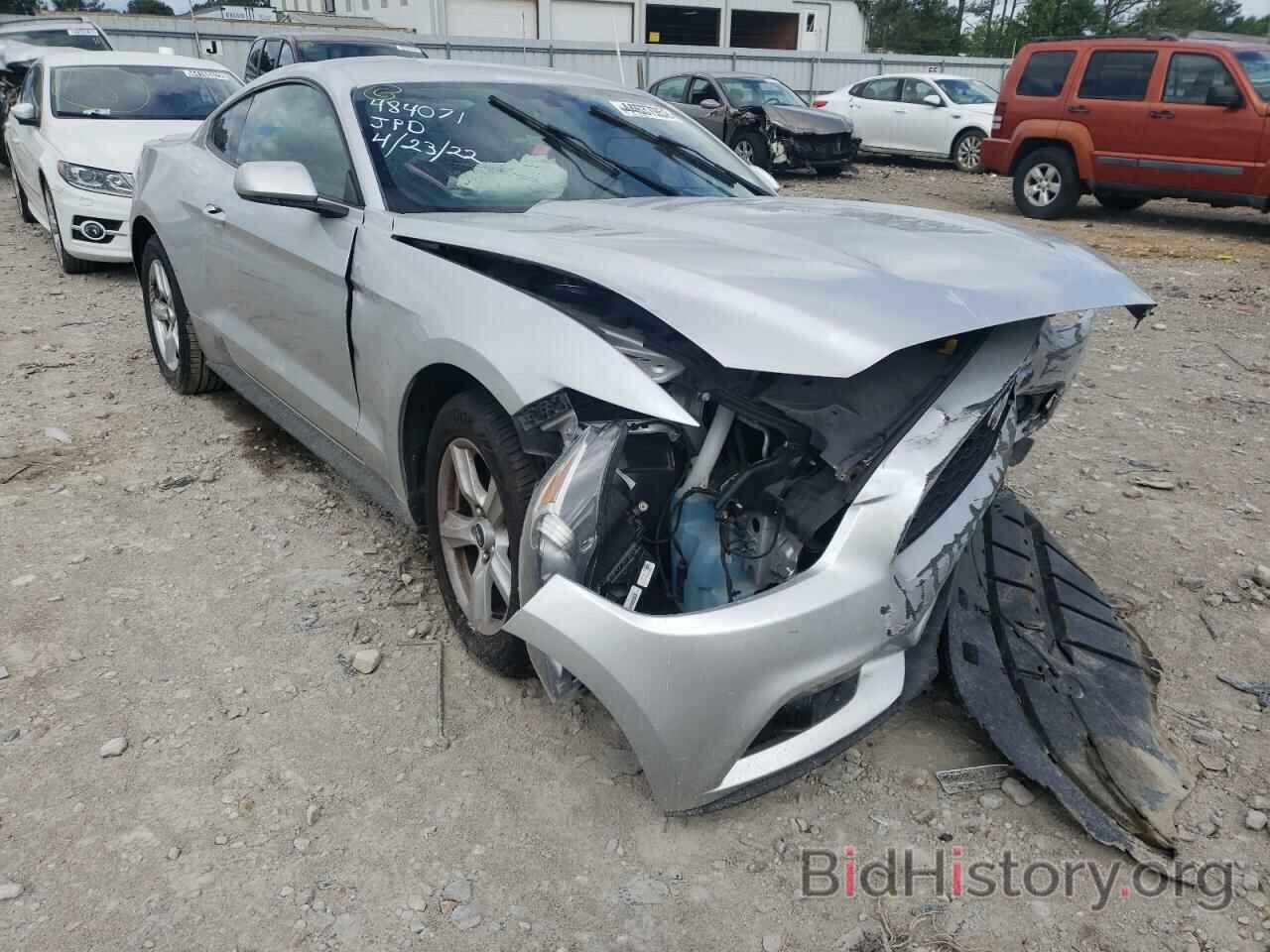 Photo 1FA6P8TH9F5365820 - FORD MUSTANG 2015