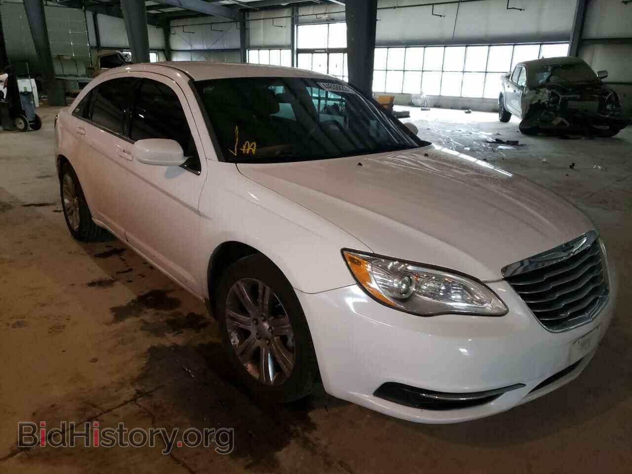 Photo 1C3CCBAB0DN762872 - CHRYSLER 200 2013