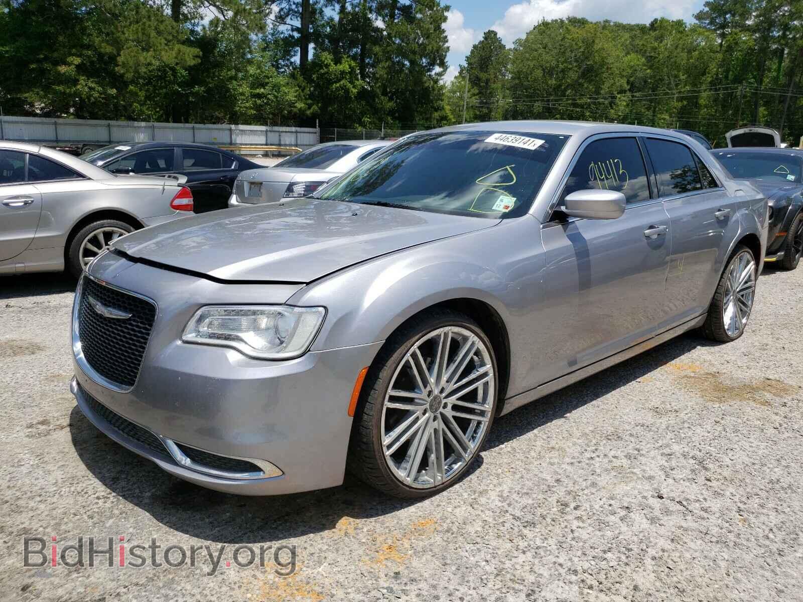 2015 CHRYSLER 300 - VIN: 2C3CCAAG2FH931131 - Фото 2